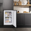 Caple RiF893  88cm In-Column Integrated Freezer White